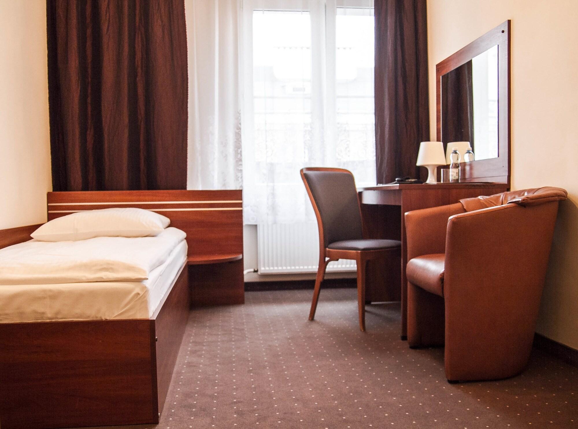 Hotel Mazowiecki Wow Warsaw Luaran gambar