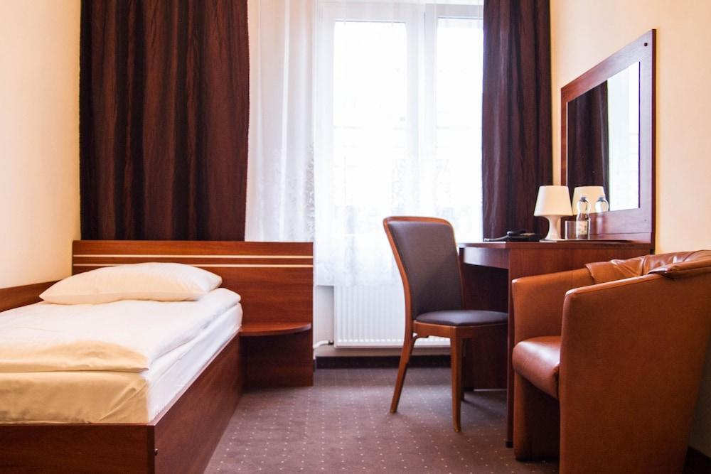 Hotel Mazowiecki Wow Warsaw Luaran gambar