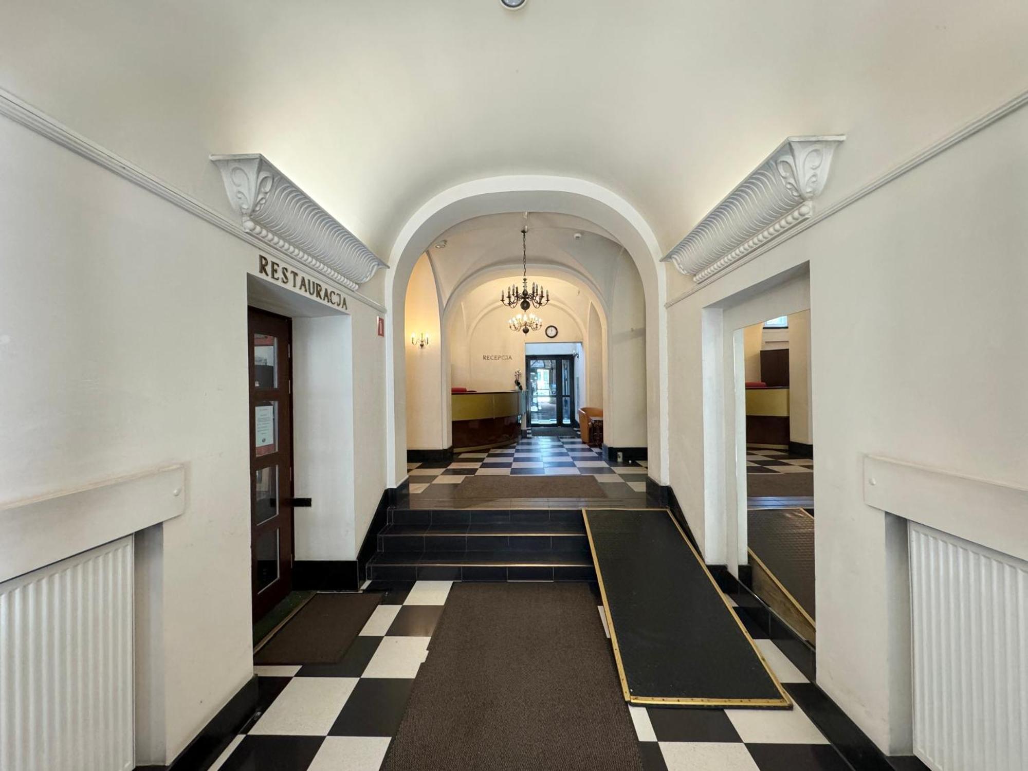 Hotel Mazowiecki Wow Warsaw Luaran gambar